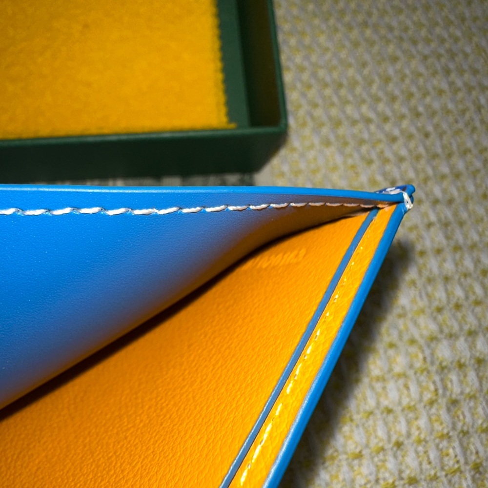 Brand-new Goyard light blue wallet - Picture 9 of 9
